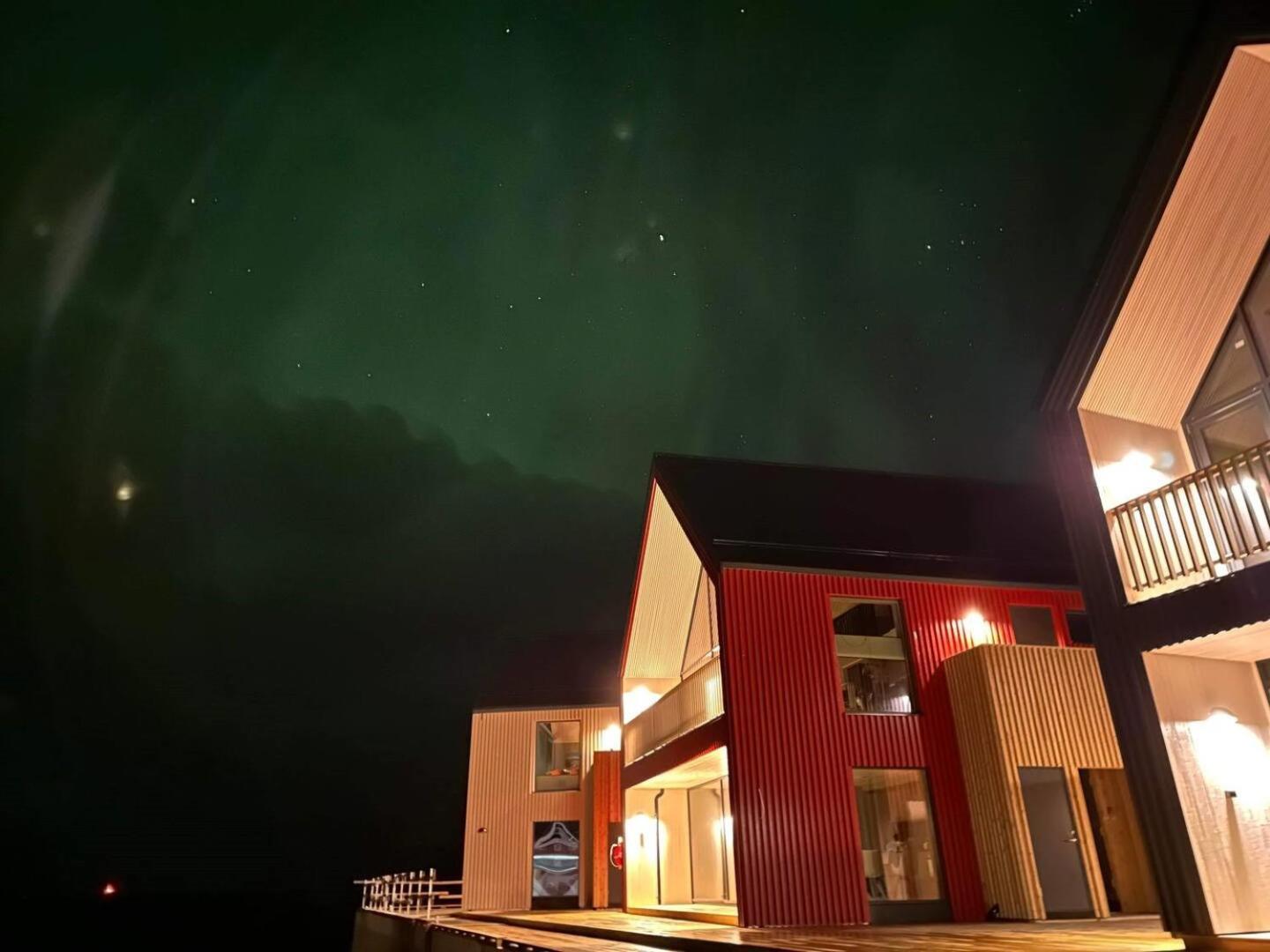 Lejlighed Stor Moderne I Henningsvaer, 70 Kvm *