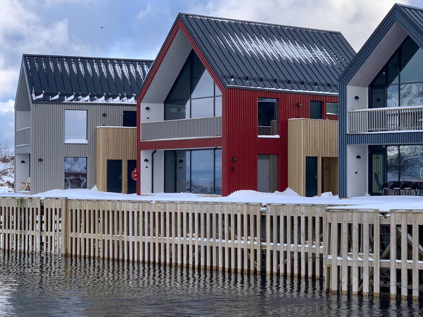 Lejlighed Stor Moderne I Henningsvaer, 70 Kvm